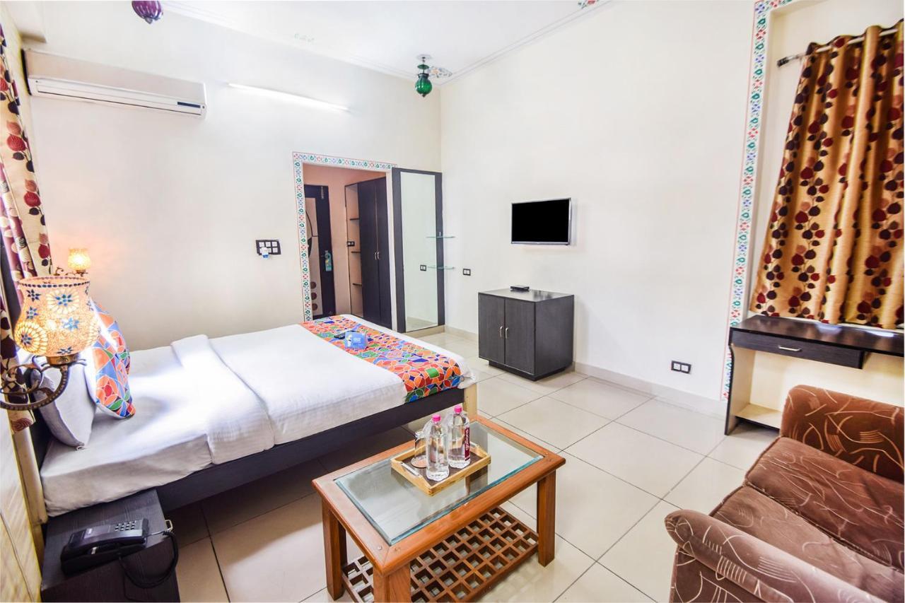 Fabhotel Everest International Udajpur Zewnętrze zdjęcie